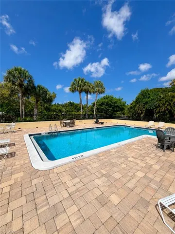1440 Green Valley Cir 601, Naples, Florida 34104
