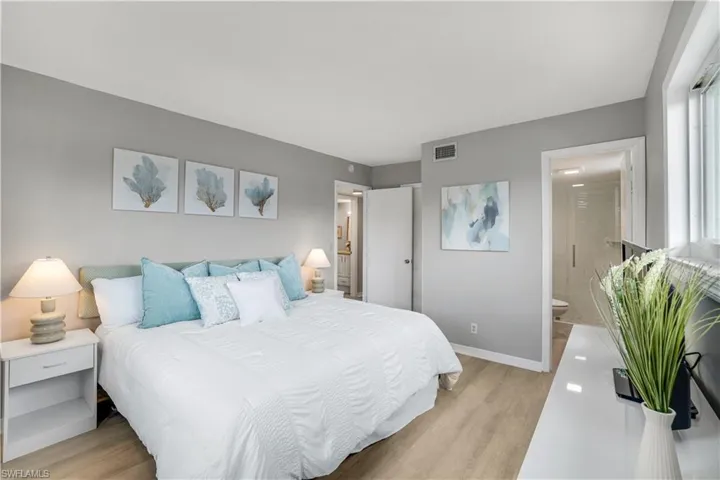 766 Central Ave # 313, Naples, Florida 34102