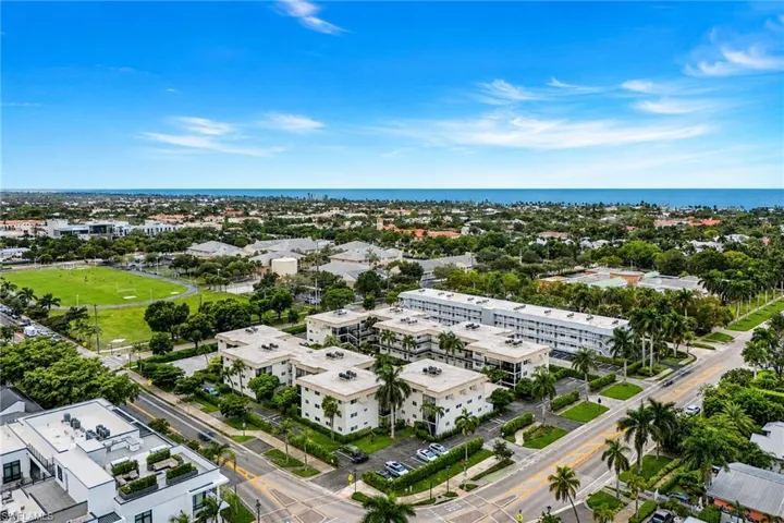 766 Central Ave # 313, Naples, Florida 34102