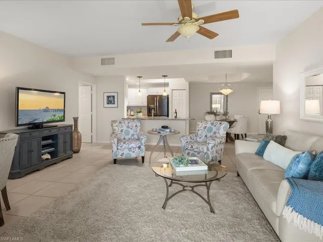 1001 Arbor Lake Dr # 606, Naples Fl 34110
