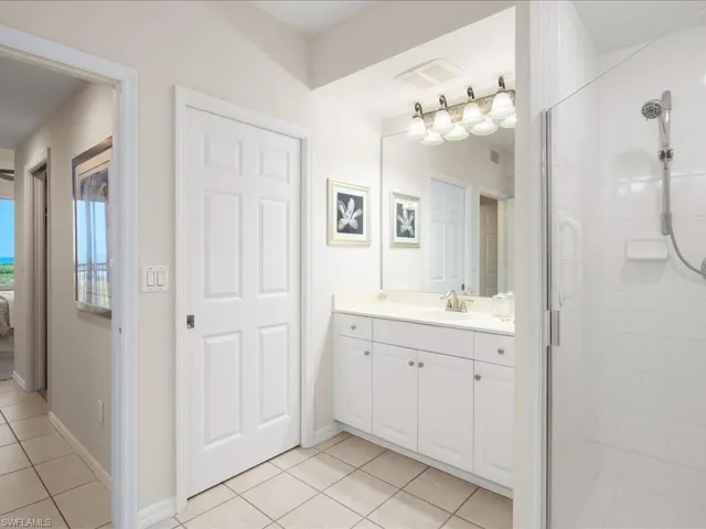 1001 Arbor Lake Dr # 606, Naples Fl 34110