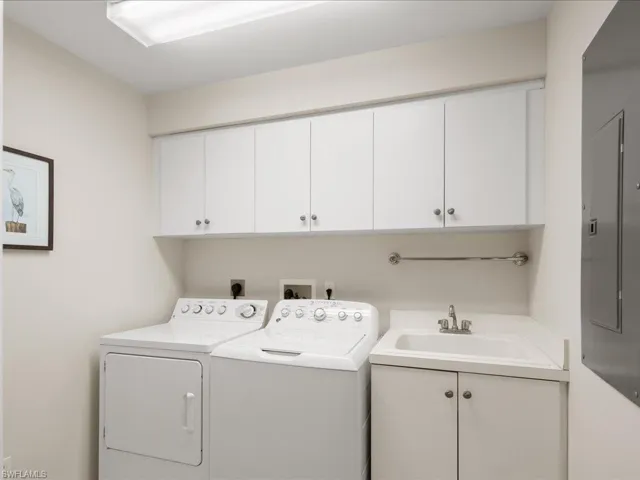 1001 Arbor Lake Dr # 606, Naples Fl 34110