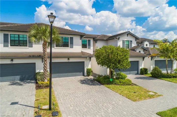 7588  Morgan  WAY, Naples, FL 34119
