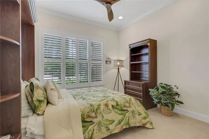 9142 Isla Bella Cir, Bonita Springs, Florida 34135