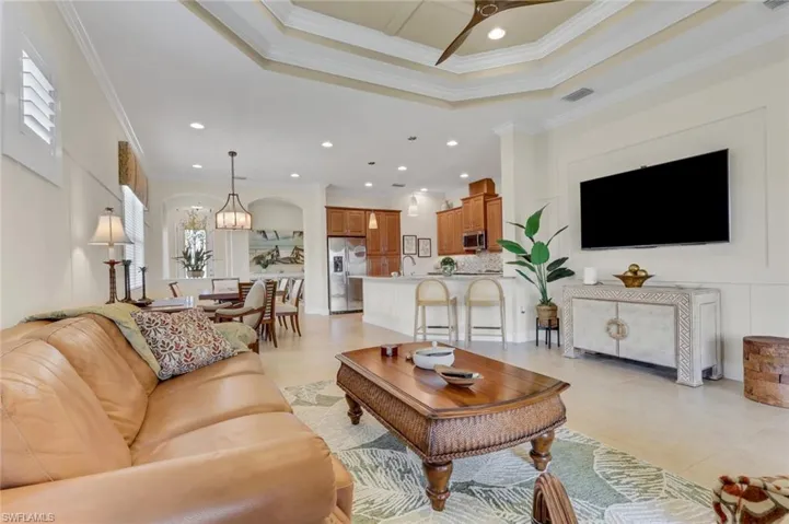 9142 Isla Bella Cir, Bonita Springs, Florida 34135