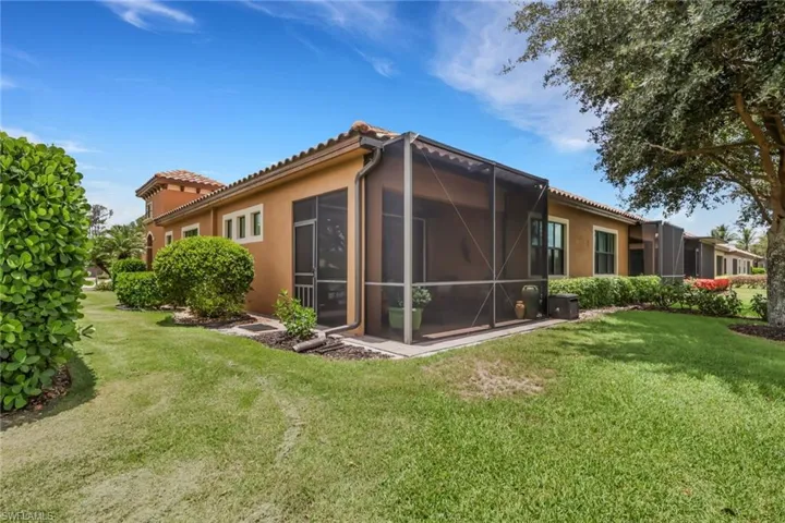 9142 Isla Bella Cir, Bonita Springs, Florida 34135