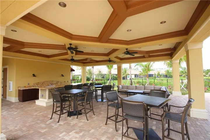 9142 Isla Bella Cir, Bonita Springs, Florida 34135