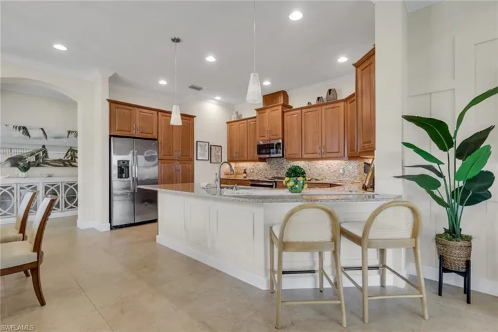 9142 Isla Bella Cir, Bonita Springs, Florida 34135