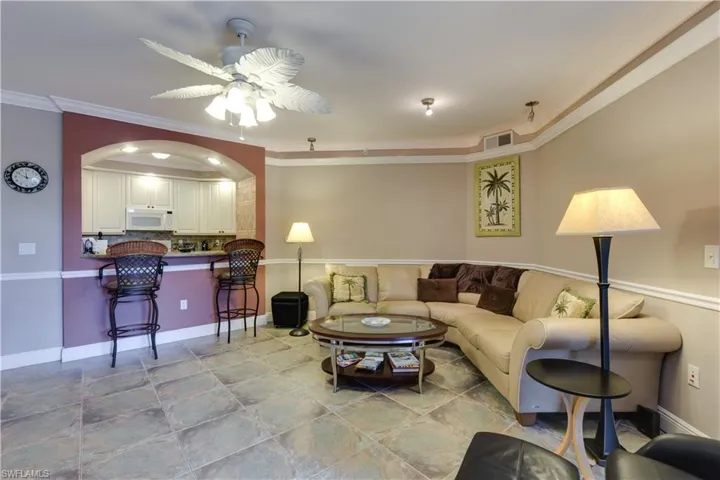 2825 Palm Beach Blvd 308, Fort Myers, Florida 33916