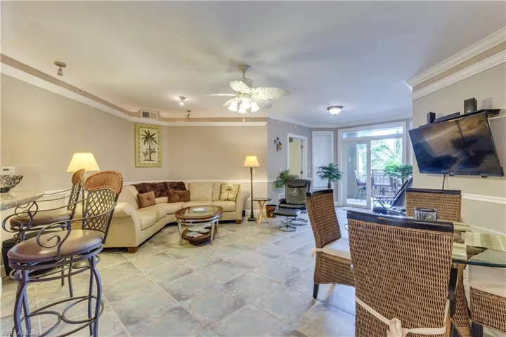2825 Palm Beach Blvd 308, Fort Myers, Florida 33916