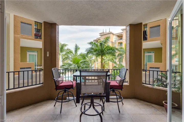 2825 Palm Beach Blvd 308, Fort Myers, Florida 33916