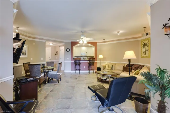 2825 Palm Beach Blvd 308, Fort Myers, Florida 33916