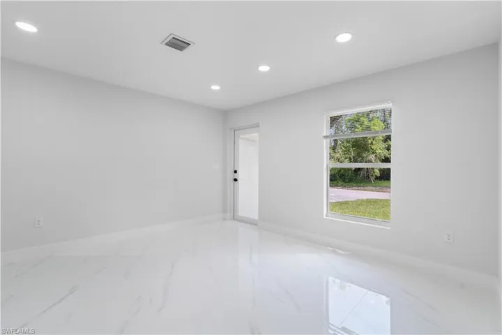 1055 Asther St E, Lehigh Acres, Florida 33974
