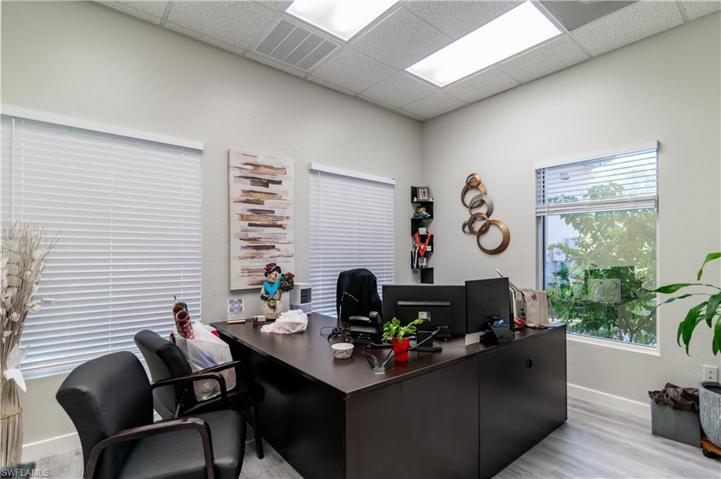 1924 -1942 Santa Barbara BLVD, NAPLES FL 34116