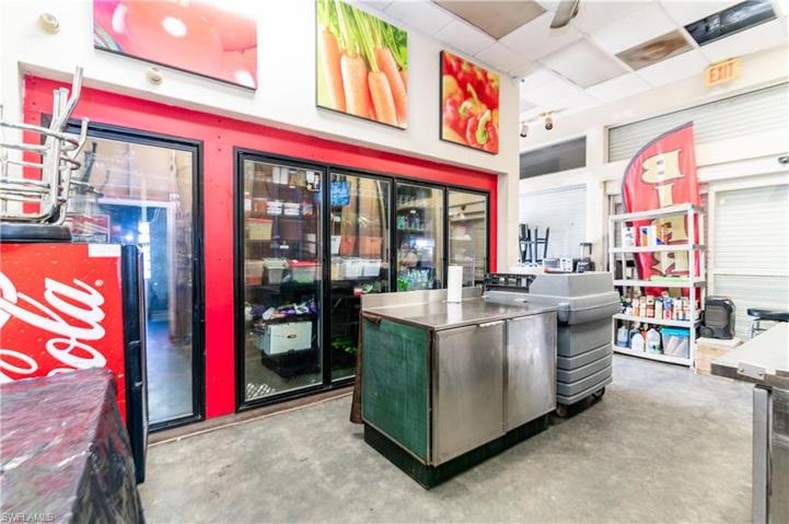 1924 -1942 Santa Barbara BLVD, NAPLES FL 34116