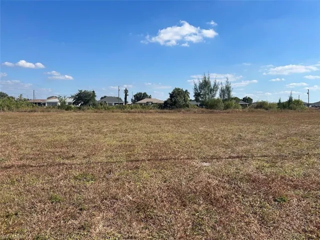 1703 Nw 7th Ave, Cape Coral, Florida 33993