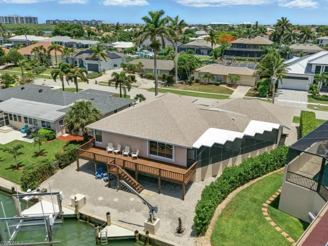 Aerial view of direct water home