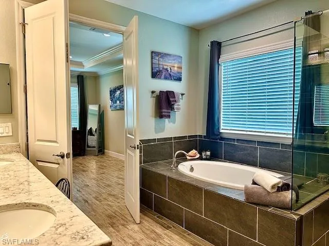 2445  58th NE AVE, Naples, FL 34120
