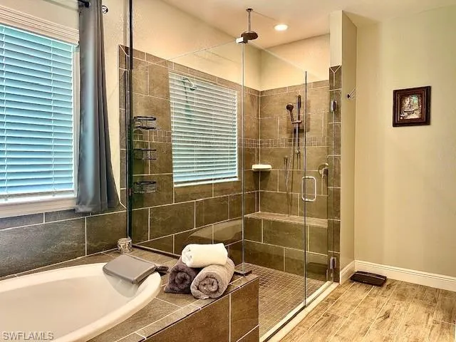 2445  58th NE AVE, Naples, FL 34120