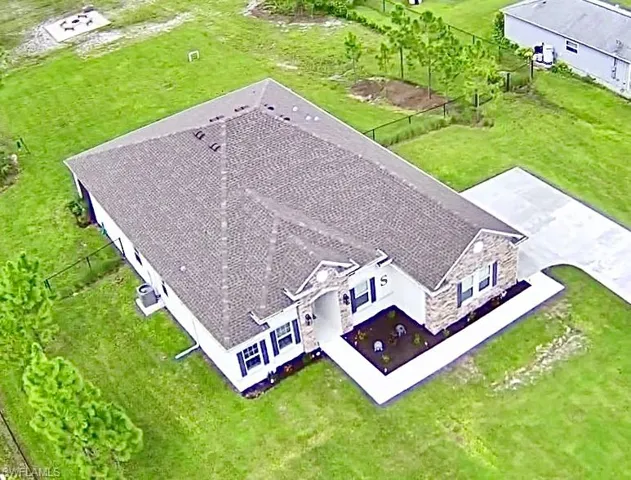 2445  58th NE AVE, Naples, FL 34120