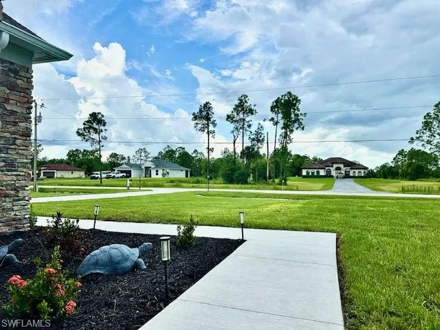 2445  58th NE AVE, Naples, FL 34120