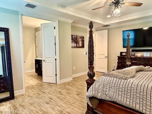 2445  58th NE AVE, Naples, FL 34120