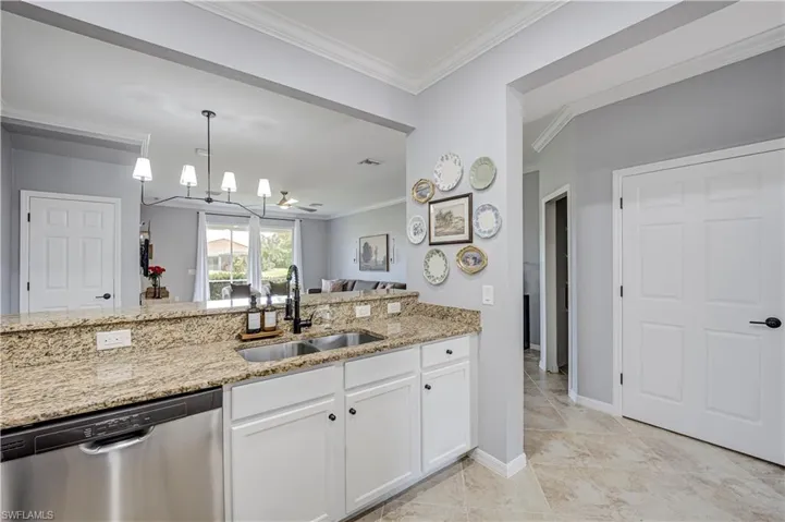 2620 Blossom Way, Naples, Florida 34120