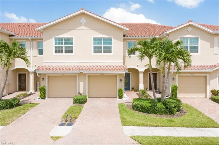 2620 Blossom Way, Naples, Florida 34120