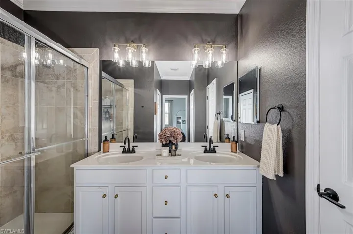 2620 Blossom Way, Naples, Florida 34120