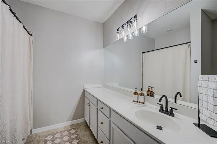 2620 Blossom Way, Naples, Florida 34120