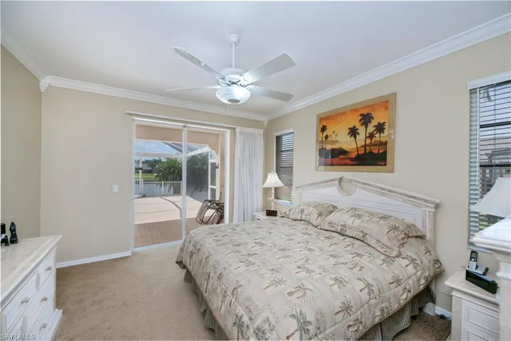 Mater bedroom looking out to the lanai