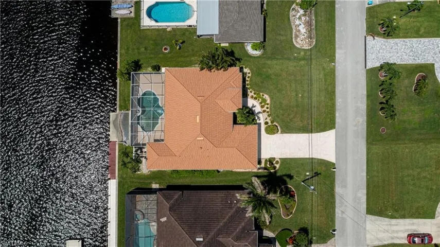 2516 SW 37th  TER, Cape Coral, FL 33914