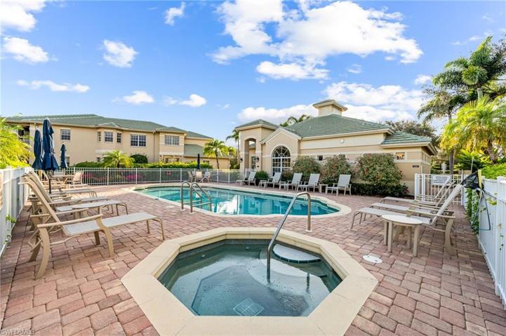 Community pool/hot tub