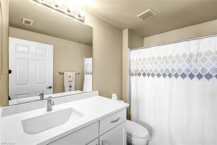 15630 Ocean Walk Cir 210, Fort Myers, Florida 33908