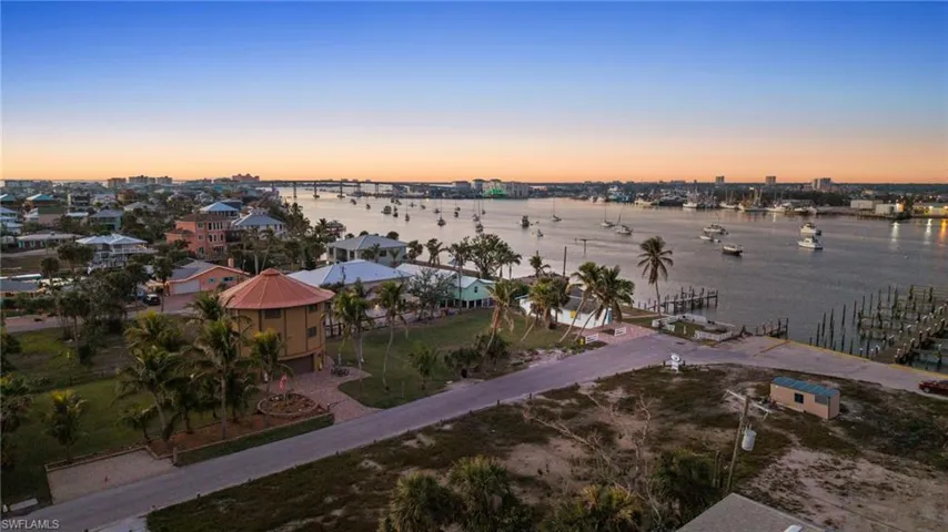 Exquisite twilight views