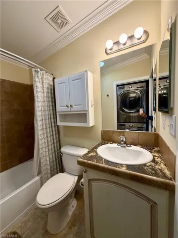 1066  Silver Lakes  BLVD, Naples, FL 34114