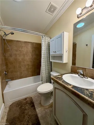 1066  Silver Lakes  BLVD, Naples, FL 34114