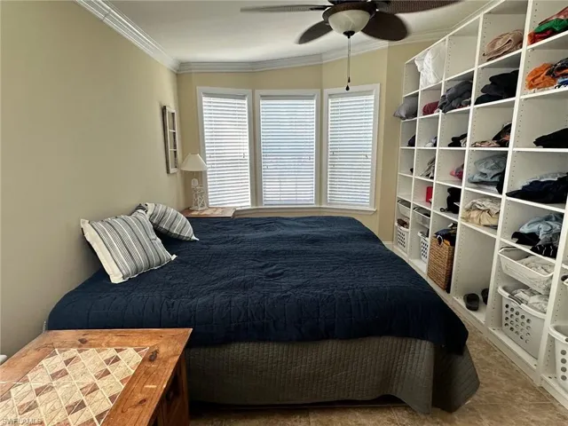 1066  Silver Lakes  BLVD, Naples, FL 34114