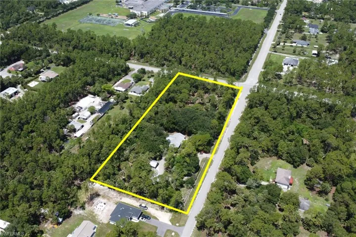 3110 10th Ave Se, Naples, Florida 34117