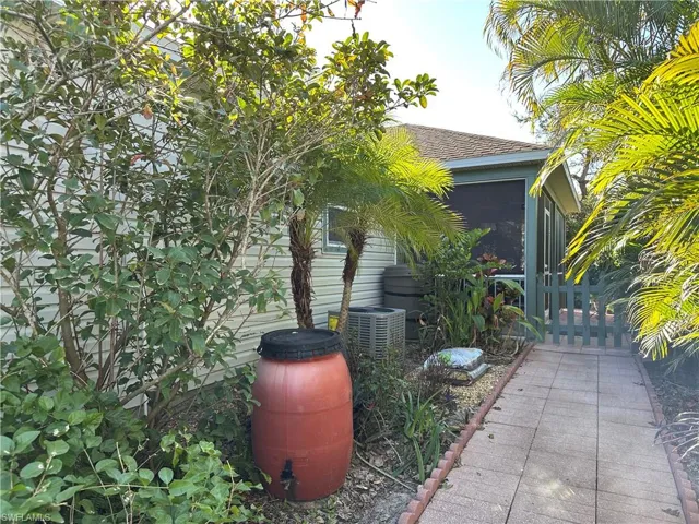 View of side of home leading to Lanai