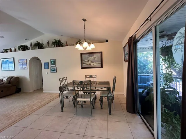 Spacious tiled dining room area