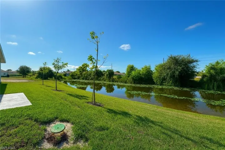 402 Ne 31st Ter, Cape Coral, Florida 33909