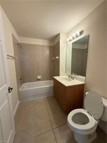 3973 Pomodoro Cir 304, Cape Coral, Florida 33909