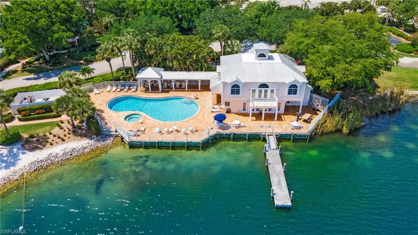 2671 Citrus Lake Dr # 202, Naples Fl 34109