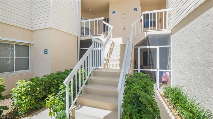 2671 Citrus Lake Dr # 202, Naples Fl 34109