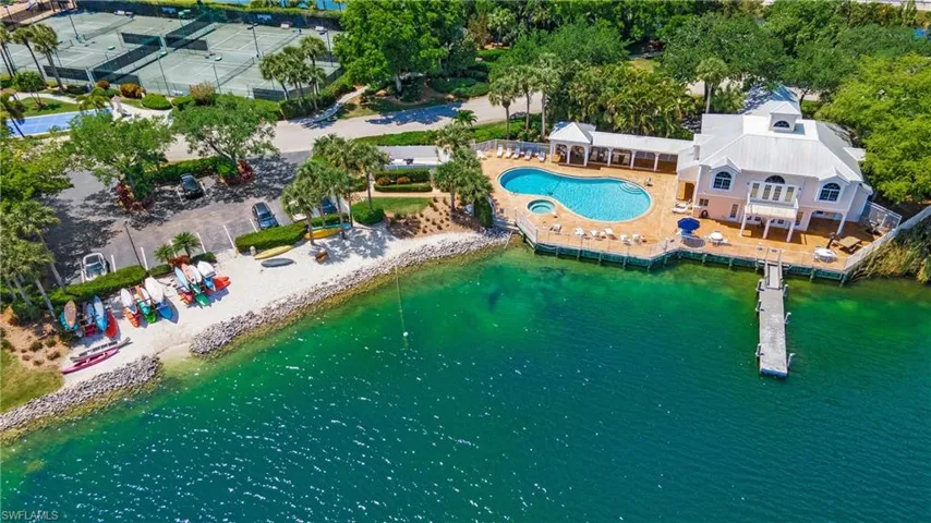 2671 Citrus Lake Dr # 202, Naples Fl 34109