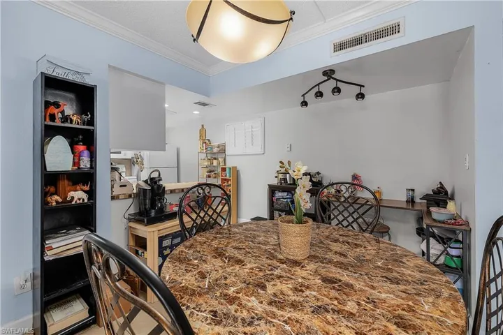 12501  Mc Gregor  BLVD, Fort Myers, FL 33919