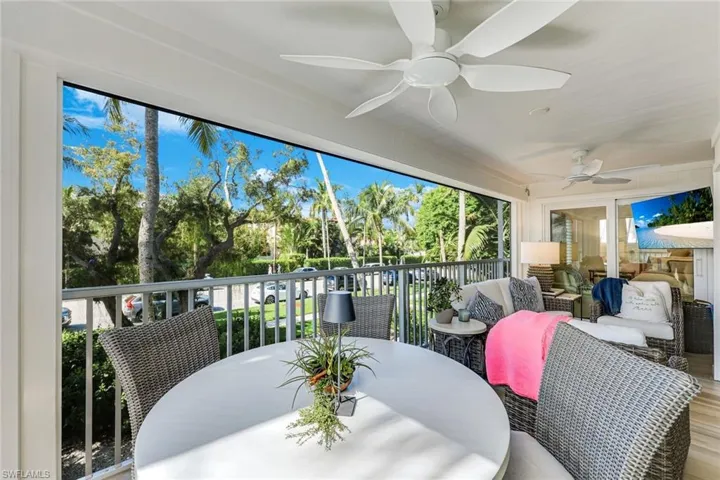 225 5th Ave S 104, Naples, Florida 34102