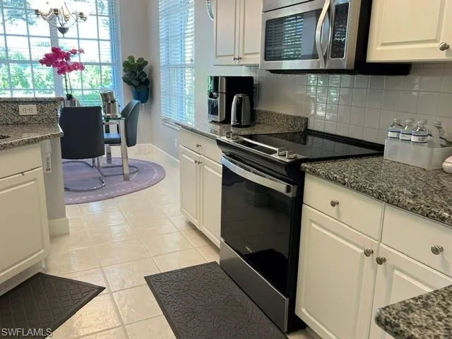15151 Royal Windsor Ln 2202, Fort Myers, Florida 33919