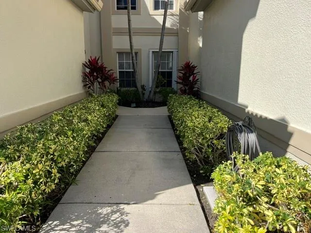 15151 Royal Windsor Ln 2202, Fort Myers, Florida 33919